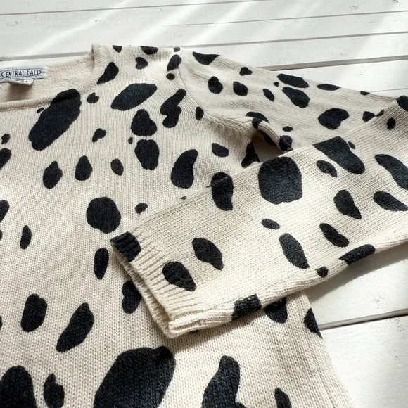 cow spot pattern cream black y2k vtg silk angora sweater